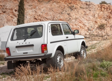 lada niva επαγγελματικό 