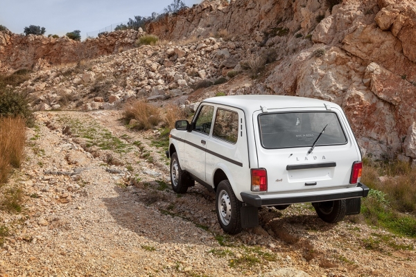 lada niva agrotiko 